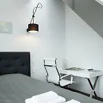 8era Business Executive Rotermanni