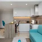 8era Business Executive Rotermanni Apartamento