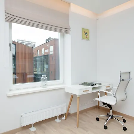 Apartment 8era Business Executive Rotermanni