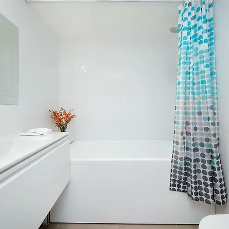 8era Business Executive Rotermanni شقة تالين