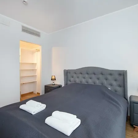 8era Business Executive Rotermanni Apartment *