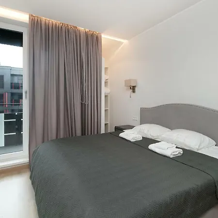 8era Business Executive Rotermanni شقة تالين