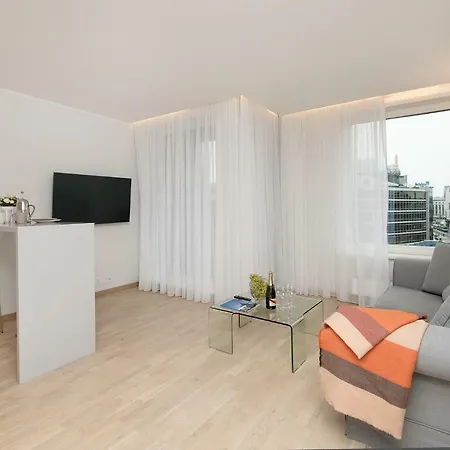 8era Business Executive Rotermanni * Tallinn