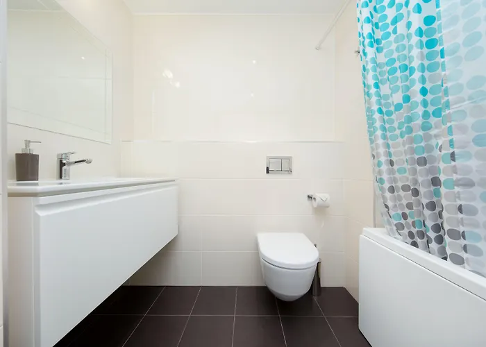 8era 비즈니스 이그제큐티브 로테르마니 아파트먼트 * 탈린