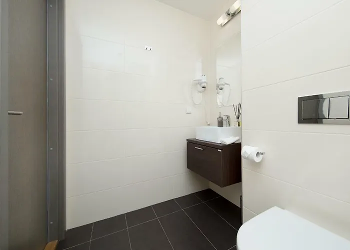 8era Business Executive Rotermanni * Tallinn