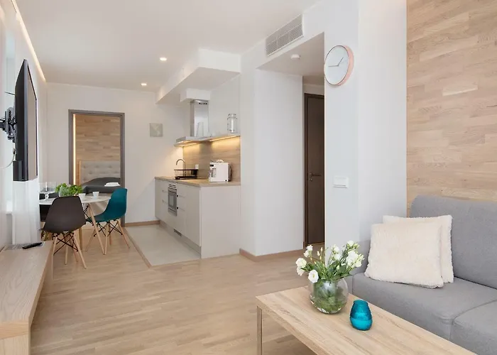 아파트 8era 비즈니스 이그제큐티브 로테르마니 아파트먼트 탈린